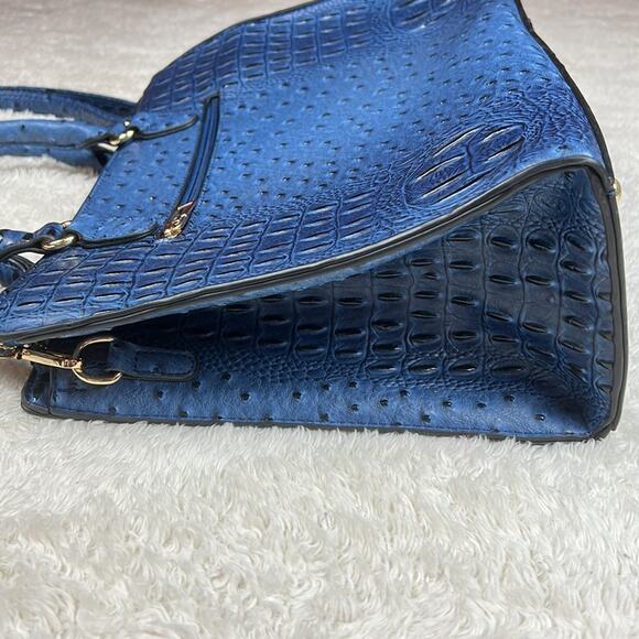Unbranded large blue croc embossed faux leather convertible shoulder handbag - Picture 9 of 15